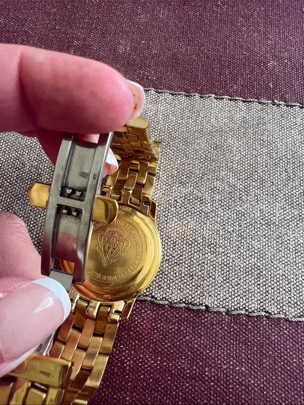 Gucci Men’s or Women’s Gold Stainless steal with White Roman Numeral Dress Watch